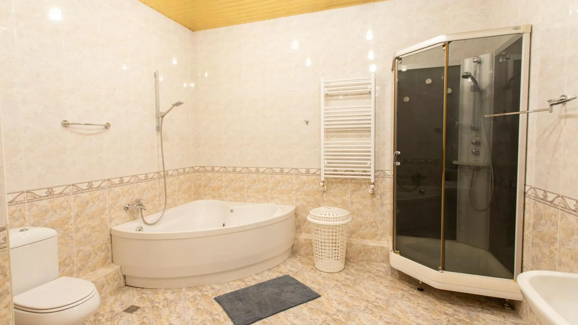 Suite Penthouse 55 Tbiliszi
